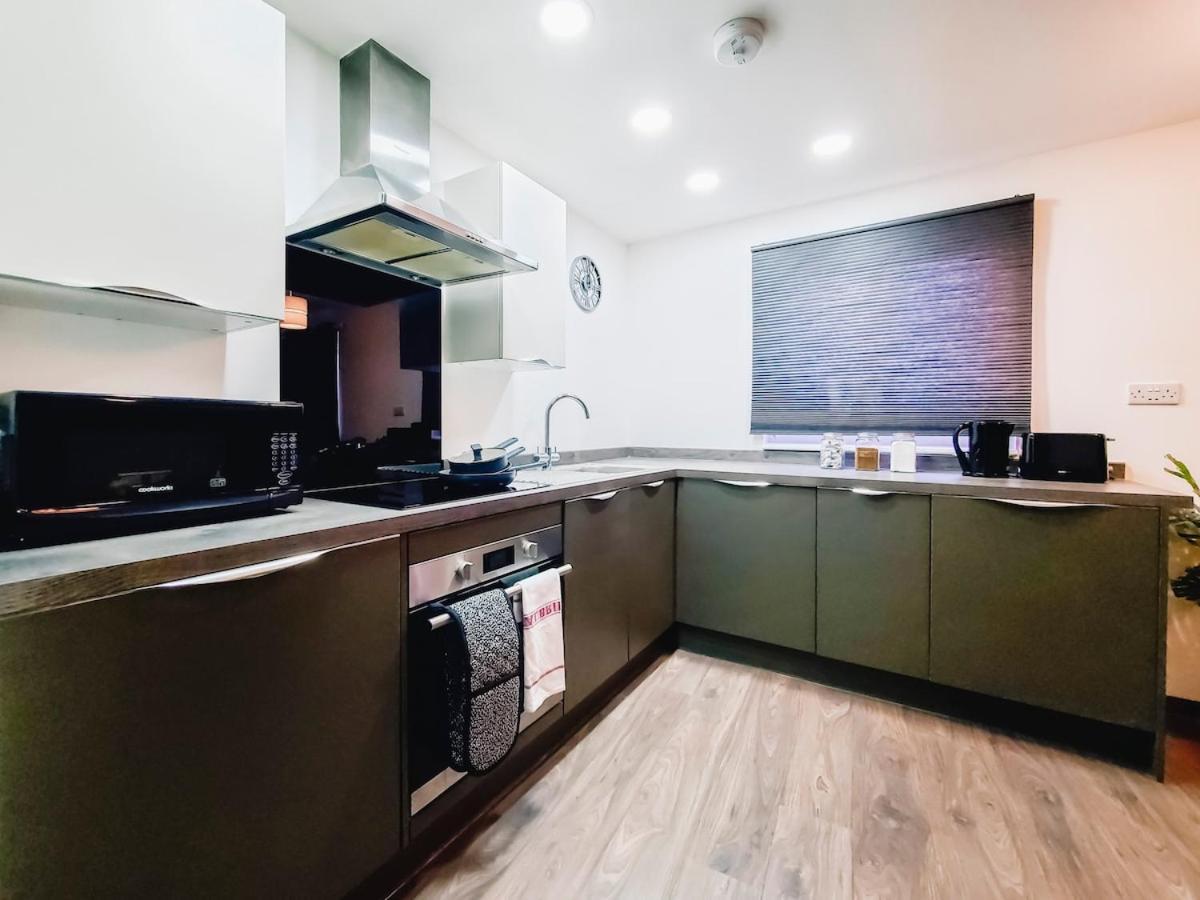 Near Nec, Bhx, Bullring & Solihull Apartment